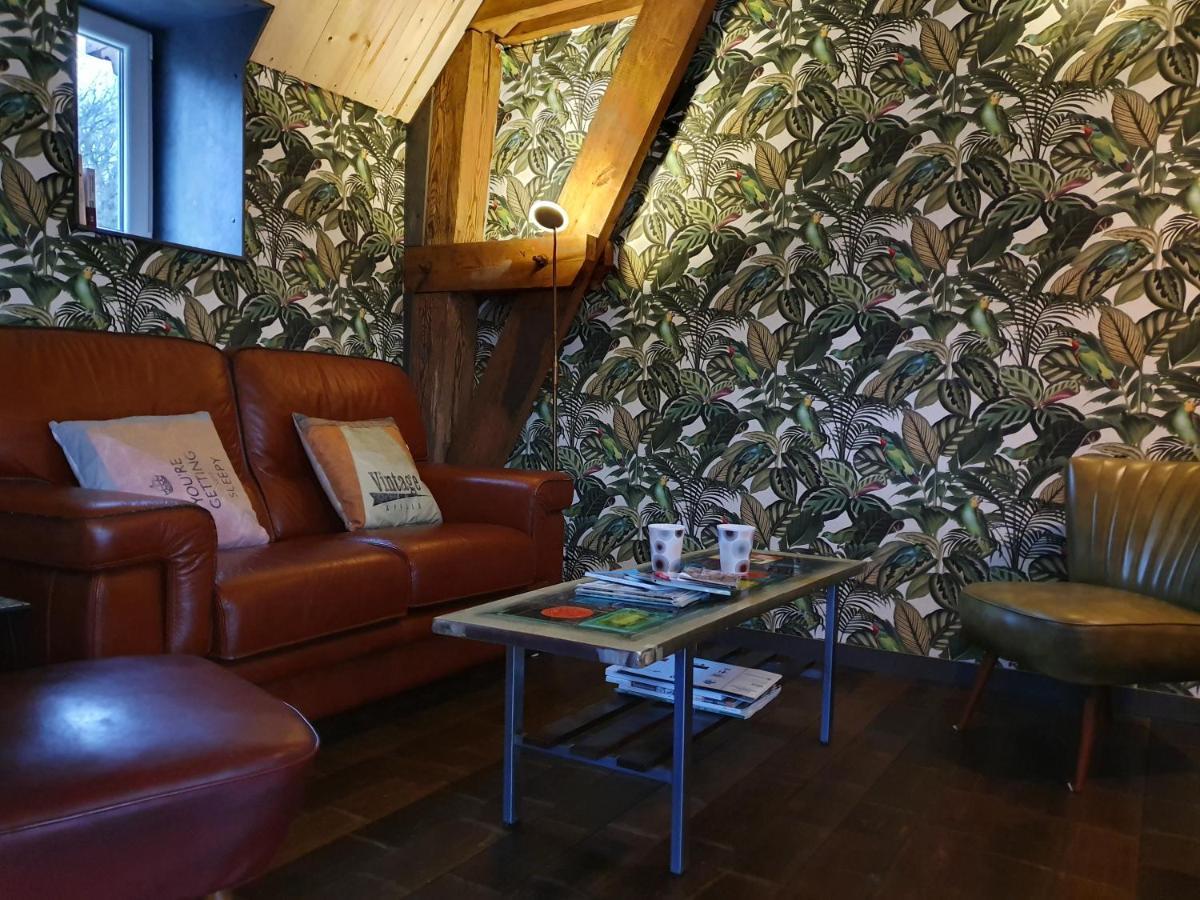 Vue Sur Meuse Apartment Профондвил Екстериор снимка